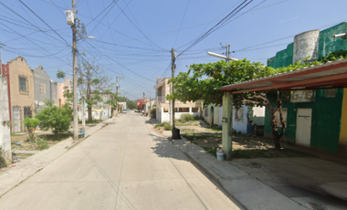 Casa en Venta Villa Alegre Villas de San Clemente Álamo, Veracruz/ Recuperación Bancaria