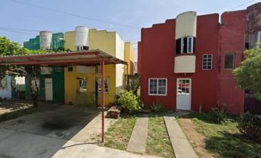 Casa en Venta Villa Alegre Villas de San Clemente Álamo, Veracruz/ Recuperación Bancaria