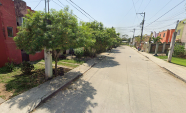 Casa en Venta Villa Alegre Villas de San Clemente Álamo, Veracruz/ Recuperación Bancaria