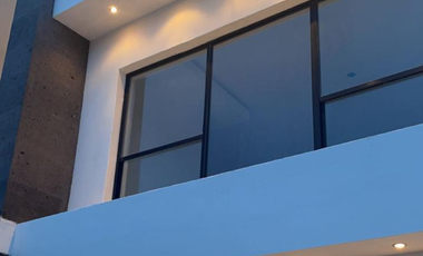 En VENTA Residencia en Fraccionamiento Bosques de Senecú