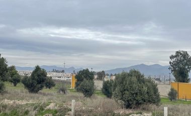 Amplio Terreno para un gran desarrollo Mixto. Industrial, Habitacional, Comercial. opción de mas tierra.