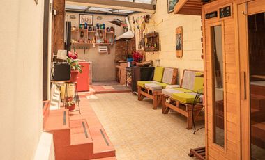 Casa en Venta, Sector Cuartel Cayambe, Ricaurte, Cuenca