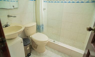 Casa en Venta, Sector Cuartel Cayambe, Ricaurte, Cuenca
