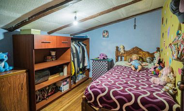 Casa en Venta, Sector Cuartel Cayambe, Ricaurte, Cuenca