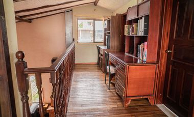 Casa en Venta, Sector Cuartel Cayambe, Ricaurte, Cuenca