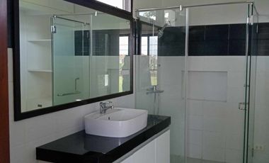 UNFURNISHED HOUSE AVAILABLE FOR RENT IN SOUTH FORBES