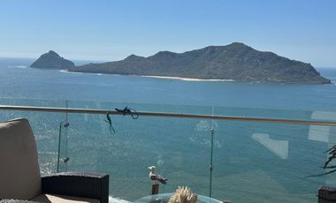 EN VENTA DEPARTAMENTO EN MAZATLAN DE 3 RECAMARAS A PIE DE PLAYA EN  CAMINO AL MAR (EQUIPADO) Y TRES BALCONES