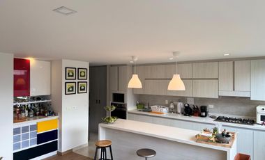 . AMPLISIMO APARTAMENTO SECTOR EL TREBOL, EXCELENTE OPOTUNIDAD DE COMPRA!!!!.314 727----