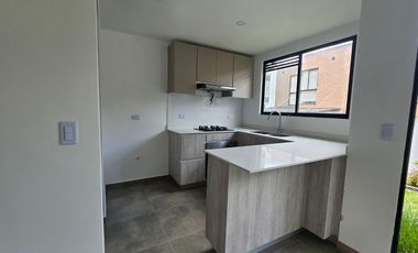 ESTRENE CASA EN CONJUNTO CERRADO EN LA FLORIDA DE 97M2, MANIZALES