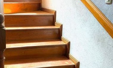 CASA SOLA EN BUEN ESTADO DE CONSERVACION, OPORTUNIDAD!!!