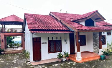 Villa 350m² View Istimewa Kawasan Wisata Kemuning