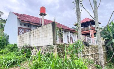 Villa 350m² View Istimewa Kawasan Wisata Kemuning