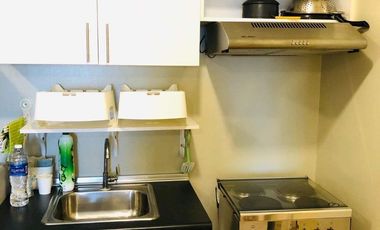 CONDO FOR RENT IN LAS PIÑAS CITY