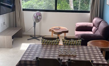 Hermoso condominio amueblado y equipado con Piscina, 2 Rec/ 2 baños,caseta vigilancia.