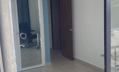 Hermoso condominio amueblado y equipado con Piscina, 2 Rec/ 2 baños,caseta vigilancia.