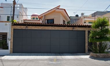 Casa en venta en Rinconada del Bosque, Guadalajara