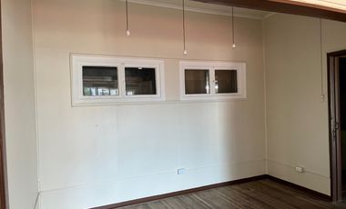 Arriendo de Local Comercial Central