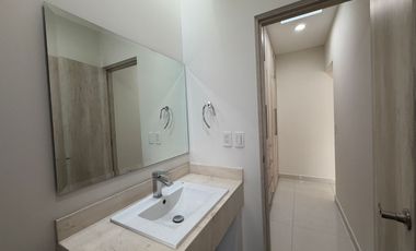 Casa en Renta en Lomas de Angelópolis II, Zona Azul