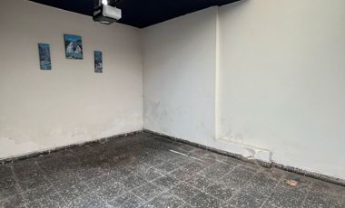 HERMOSA CASA EN ESQUINA EN VENTA - LA PERLA CALLAO