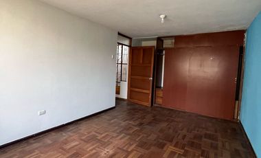 HERMOSA CASA EN ESQUINA EN VENTA - LA PERLA CALLAO