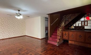 HERMOSA CASA EN ESQUINA EN VENTA - LA PERLA CALLAO