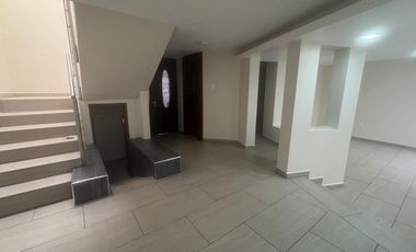 CASA EN RENTA EN FRACCIONAMIENTO ARBOLEDAS EN SAN ANTONIO