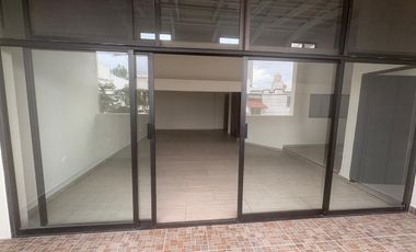 CASA EN RENTA EN FRACCIONAMIENTO ARBOLEDAS EN SAN ANTONIO