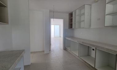 En venta moderna y lujosa casa de estreno en La Costa Samborondon