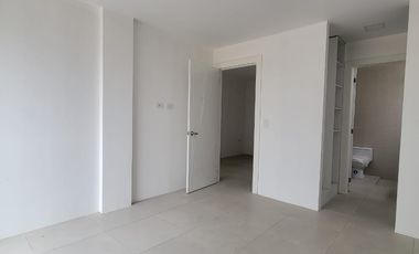 En venta moderna y lujosa casa de estreno en La Costa Samborondon