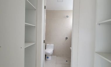 En venta moderna y lujosa casa de estreno en La Costa Samborondon