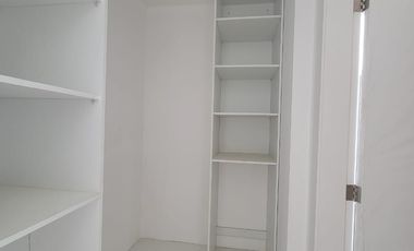 En venta moderna y lujosa casa de estreno en La Costa Samborondon