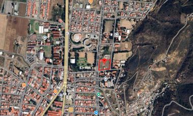 Terreno para Desarrolladores alrededor de escuelas y deportivo en Ciudad Guzmán, Jalisco.