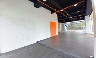 LOCAL COMERCIAL EN VENTA VEREDA BOJACA AVENIDA PASEO DE LOS ZIPAS TRES ESQUINAS CHIA