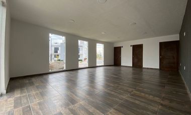 VENTA DE CASA EN FRACCIONAMIENTO