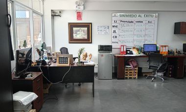 LOCAL EQUIPADO DE 5,000 M2. EN LURIN