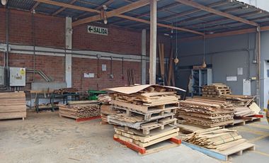 LOCAL EQUIPADO DE 5,000 M2. EN LURIN