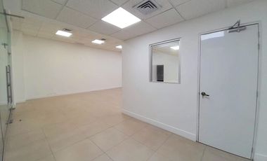 LOCAL COMERCIAL EN VENTA CENTRO COMERCIAL UNICENTRO VILLAVICENCIO