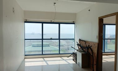 2 BR w/ Parking in Ermita Manila, Grand Riviera Suites near Manila Bay