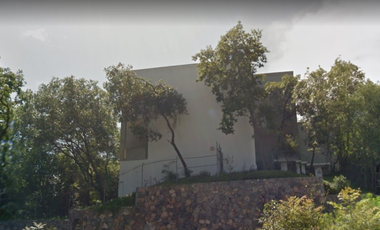 REMATO CASA EN COLINAS DE SAN ANGEL, SAN PEDRO GARZA GARCIA