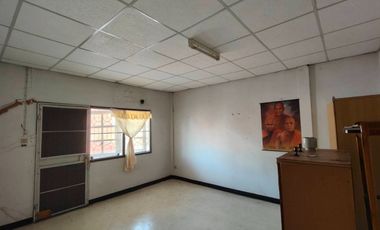 Townhome for sale, Warocha 4, Thepharak Road, Bang Phriang, Bang Bo, Samut Prakan.