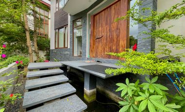 6BR HOUSE & LOT; PASEO DE MAGALLANES - MAKATI CITY - FOR SALE