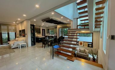 6BR HOUSE & LOT; PASEO DE MAGALLANES - MAKATI CITY - FOR SALE