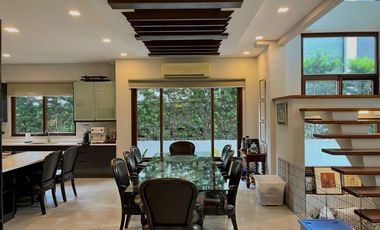 6BR HOUSE & LOT; PASEO DE MAGALLANES - MAKATI CITY - FOR SALE