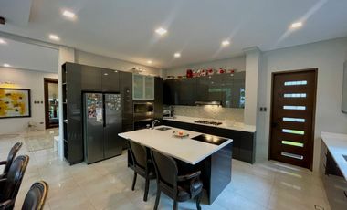 6BR HOUSE & LOT; PASEO DE MAGALLANES - MAKATI CITY - FOR SALE