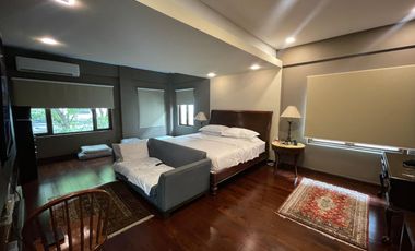 6BR HOUSE & LOT; PASEO DE MAGALLANES - MAKATI CITY - FOR SALE