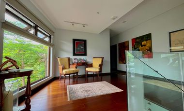 6BR HOUSE & LOT; PASEO DE MAGALLANES - MAKATI CITY - FOR SALE