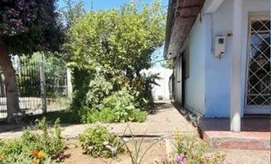 Casa Aislada de 1 Piso 4D1B 6 Estac. MACÚL