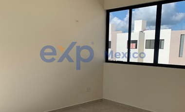 Casa de 2 pisos con 2 recámaras en privada residencial - Entrega inmediata