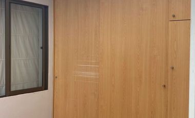 SE VENDE HERMOSA Y AMPLIA CASA EN SECTOR LA FLORIDA - CALLE MADRESELVA, LA SERENA.