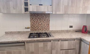 SE VENDE HERMOSA Y AMPLIA CASA EN SECTOR LA FLORIDA - CALLE MADRESELVA, LA SERENA.